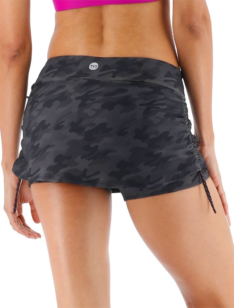 Short Tyr Durafast Elite? Della Femme Noir Camouflage | 35831496BHG